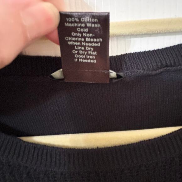 Ann Taylor - Women's Sleeveless Black Open Stitch Front Sleeveless Sweater Sz Sm - Picture 6 of 11